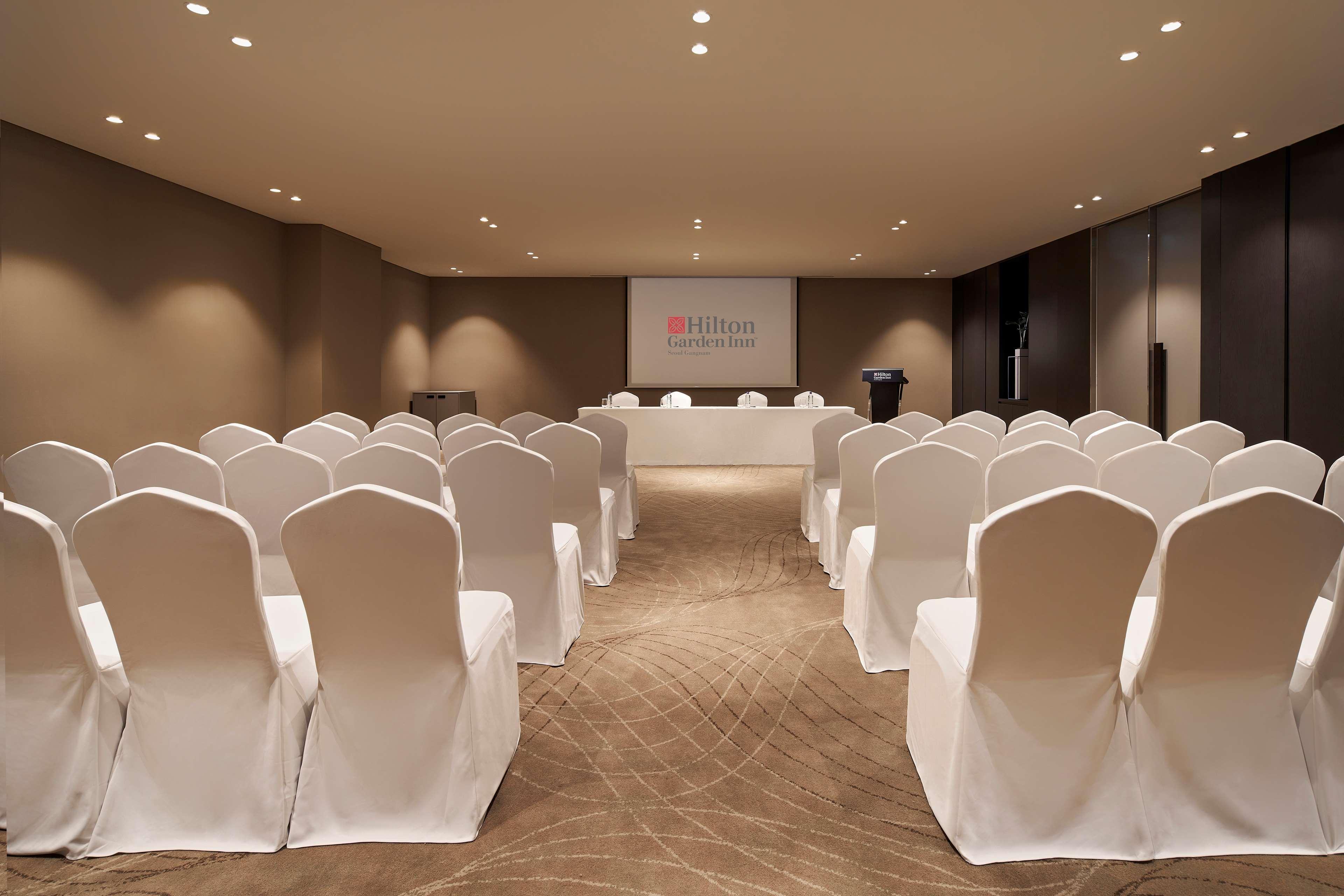 Hilton Garden Inn Seoul Gangnam Ngoại thất bức ảnh