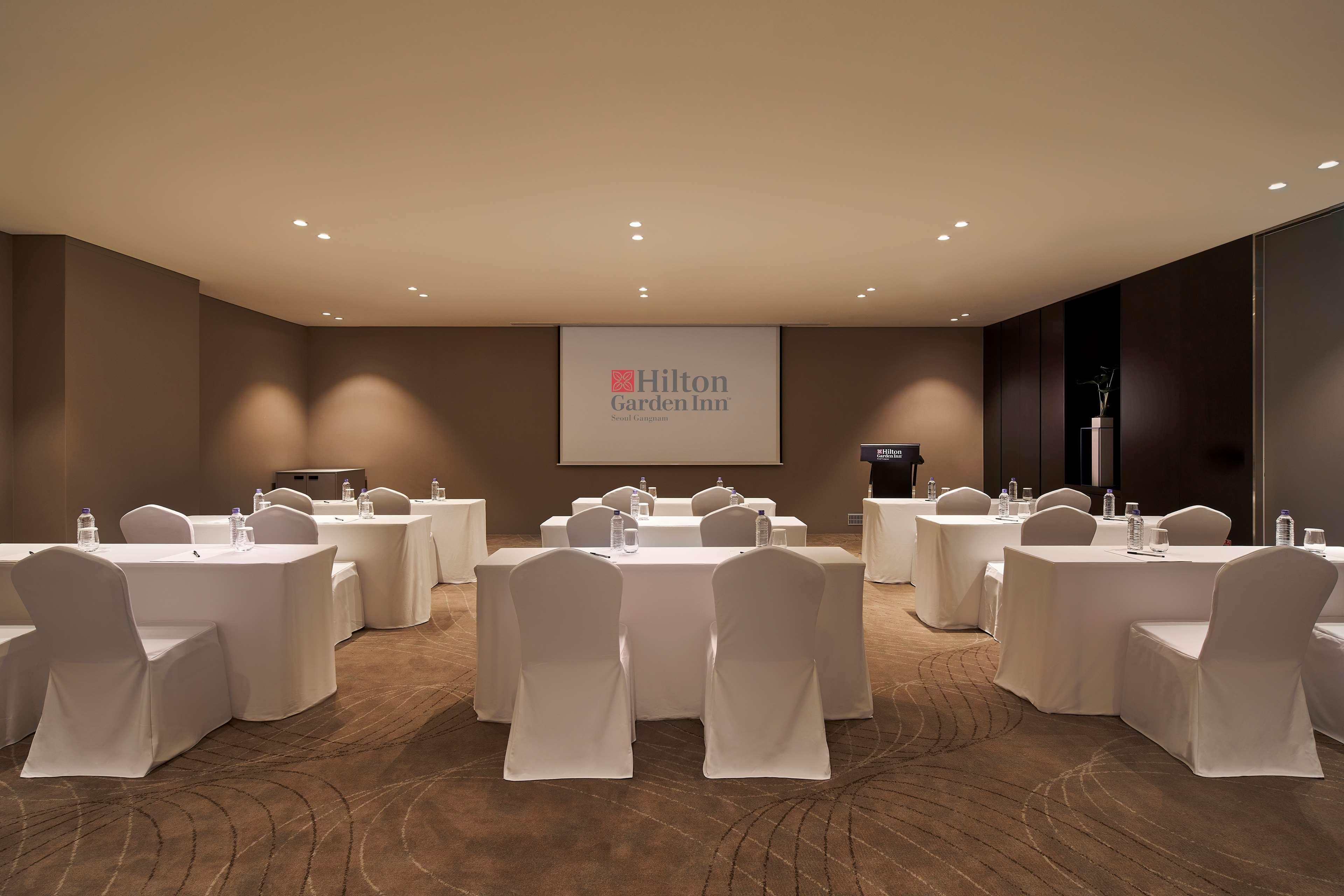 Hilton Garden Inn Seoul Gangnam Ngoại thất bức ảnh
