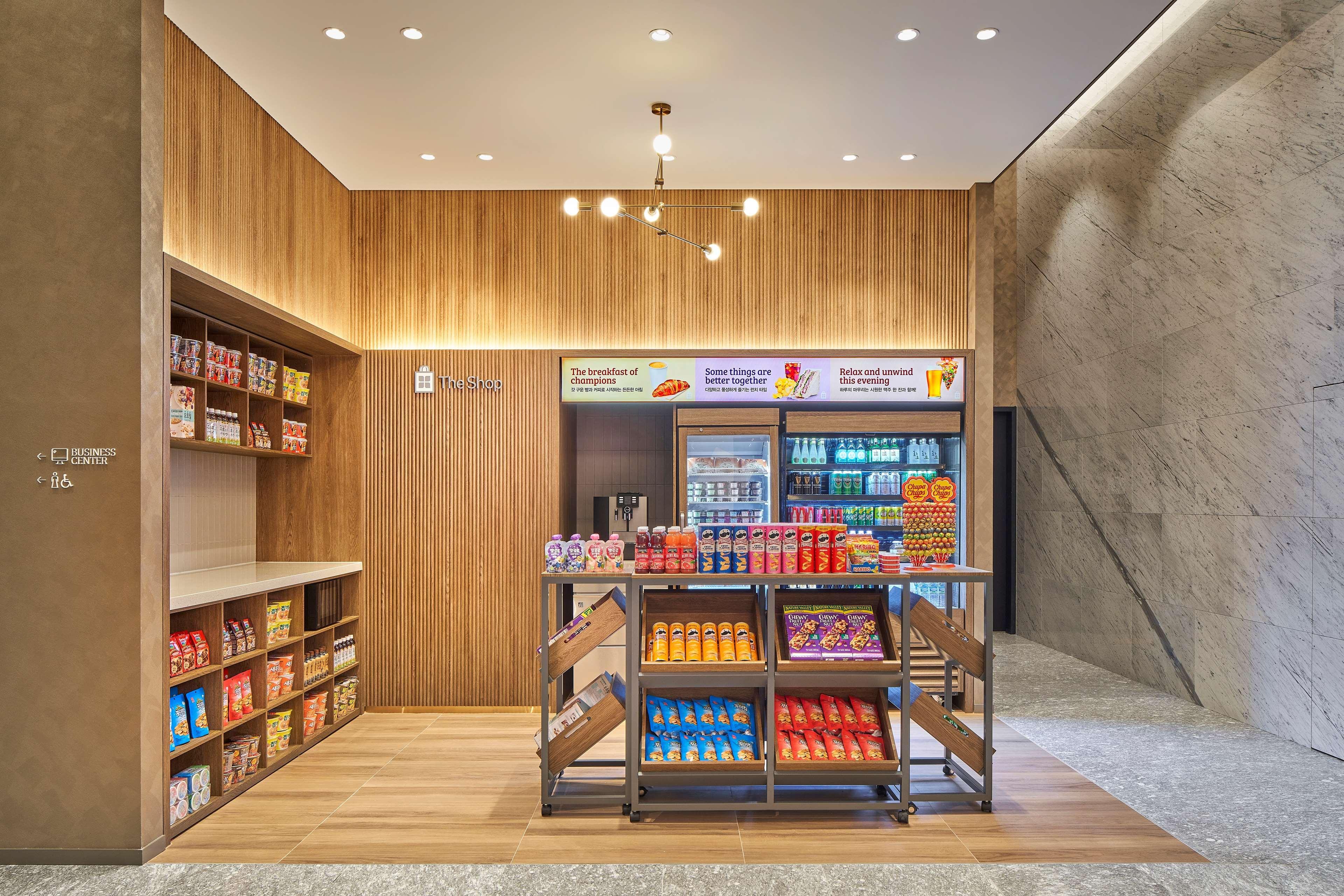 Hilton Garden Inn Seoul Gangnam Ngoại thất bức ảnh