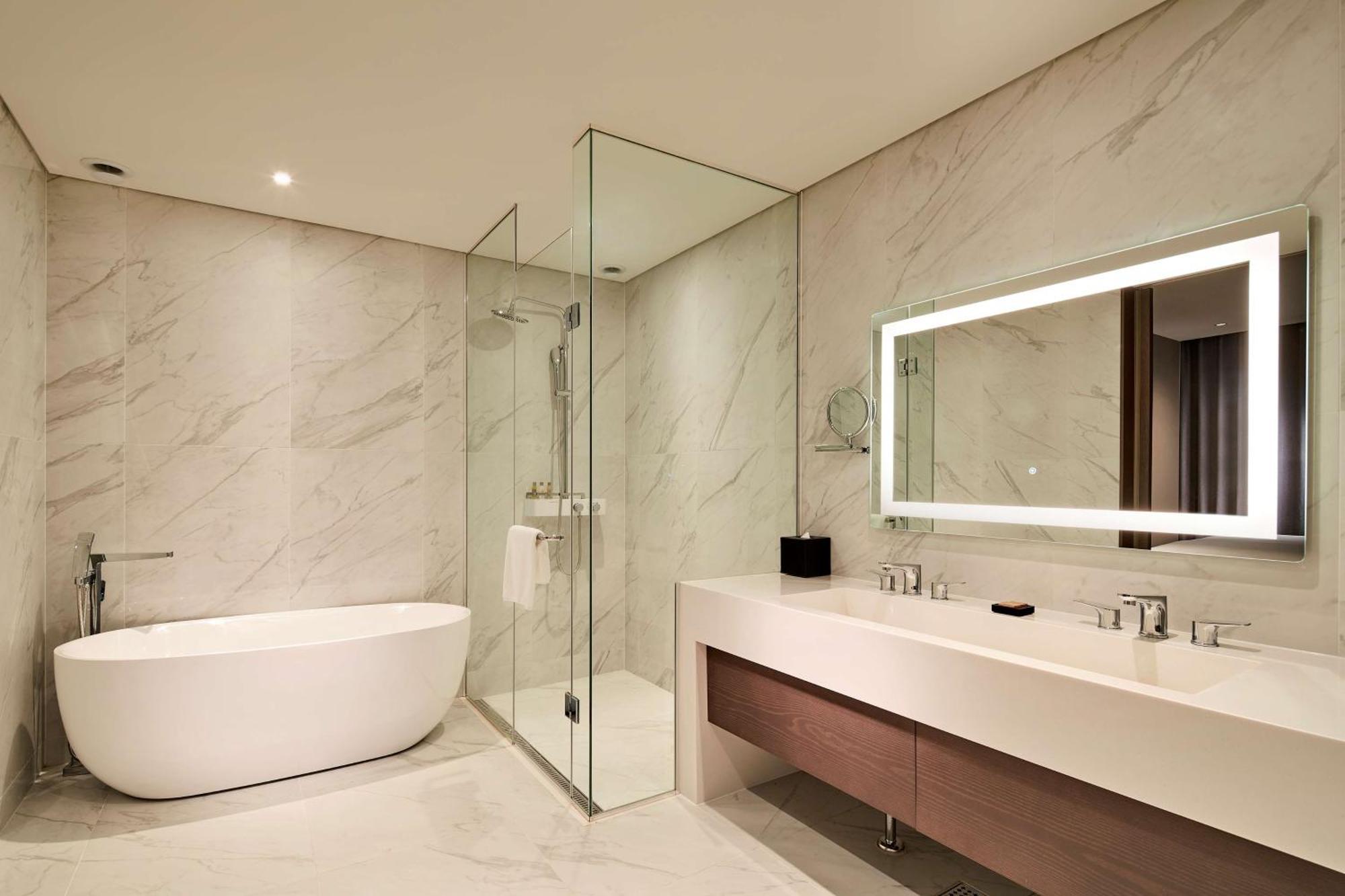 Hilton Garden Inn Seoul Gangnam Ngoại thất bức ảnh
